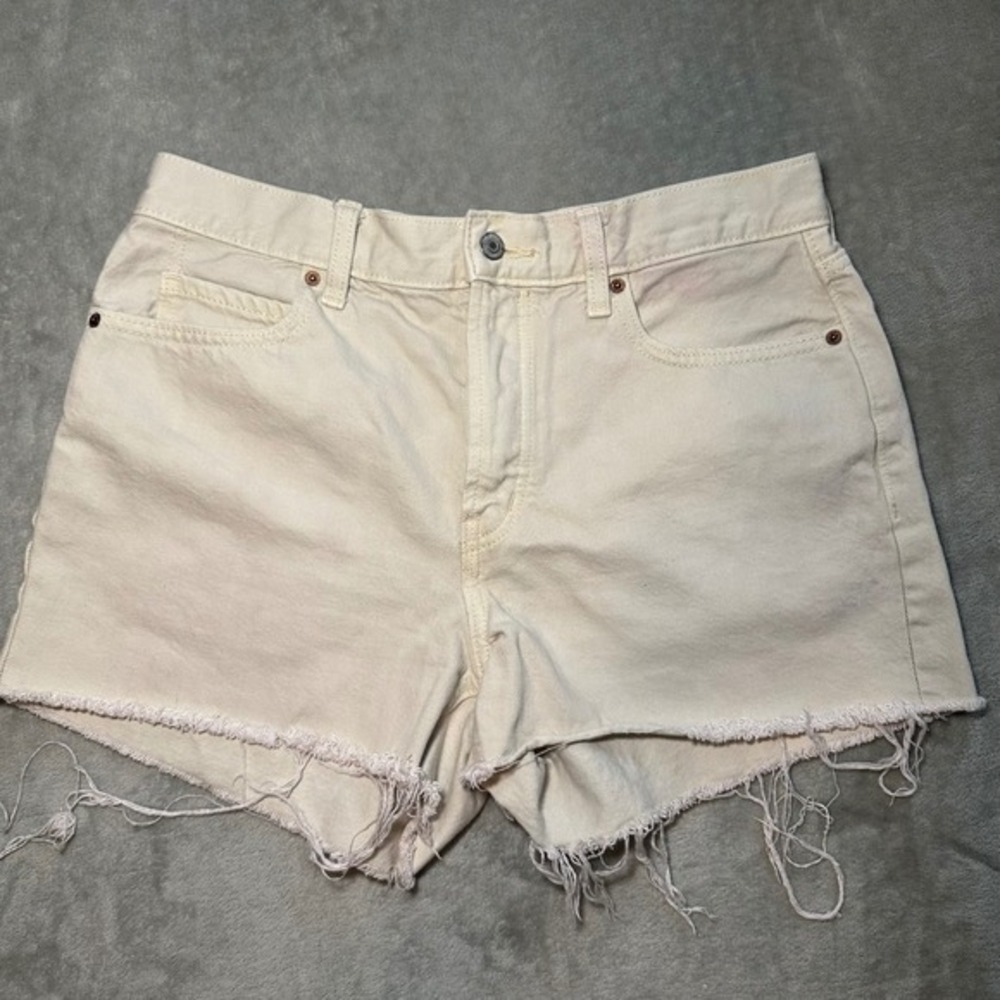 Old Navy Jean Shorts Size 8 White Denim High Rise Cut Off Frayed Hem Button Fly